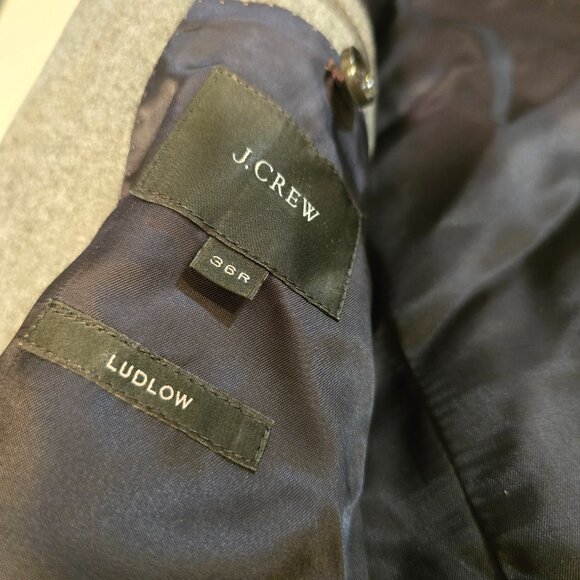 J.CREW new blazer, LUDLOW cut - Picture 2 of 16